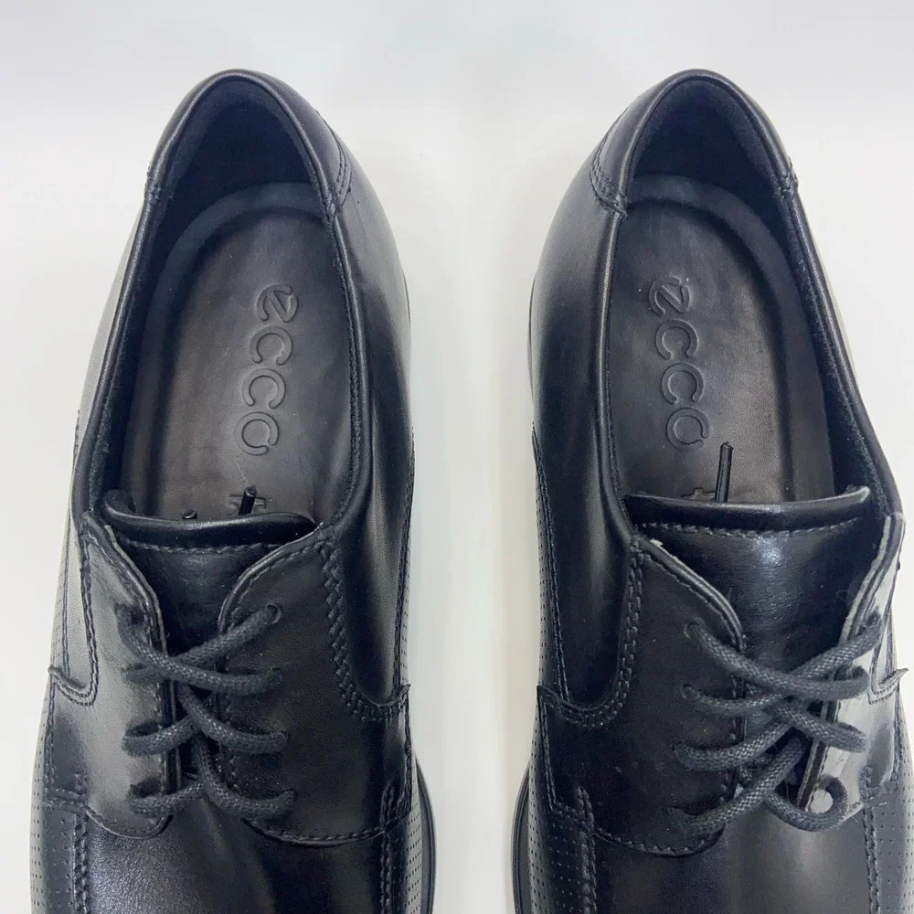 ECCO Helsinki 2.0 Derby Shoes Men's 8 Black Leather Perforated‎ Square Toe NWOB